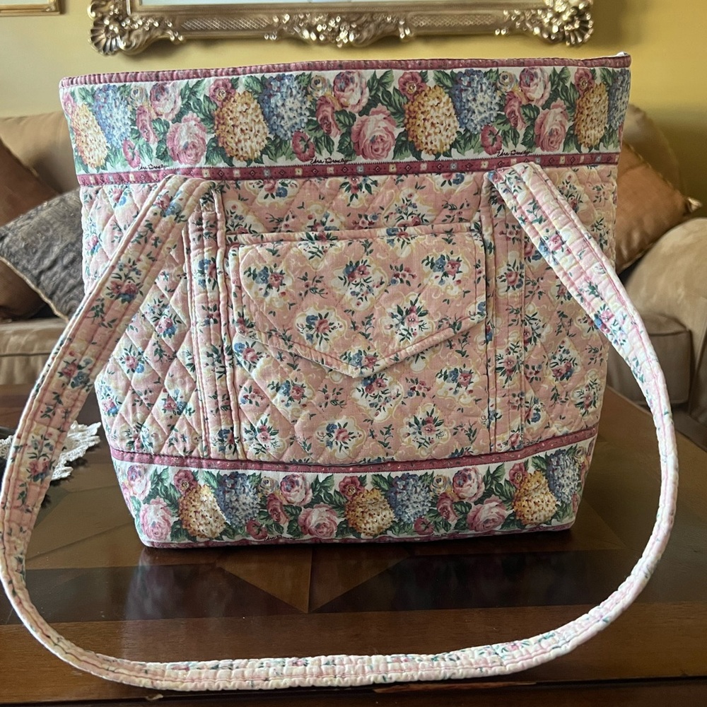 Vintage VERA BRADLEY Pastel Pink 1996 Villager Tote Zipper Floral Blue Quilted
